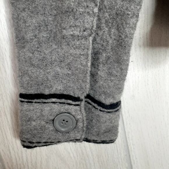 Talbots Wool Jacket Ladies Size Medium Gray 100% Merino Wool 6 Button Front - Picture 8 of 9